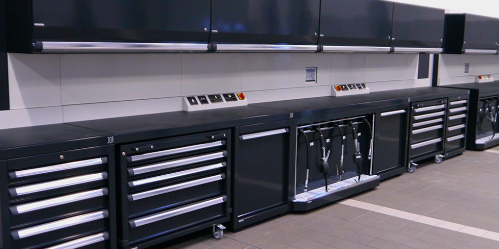 tool cabinets